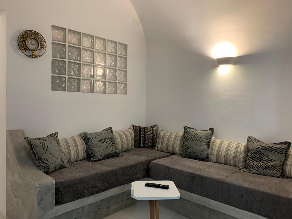 Poli Cave House Santorini Villa Fira  Exteriör bild